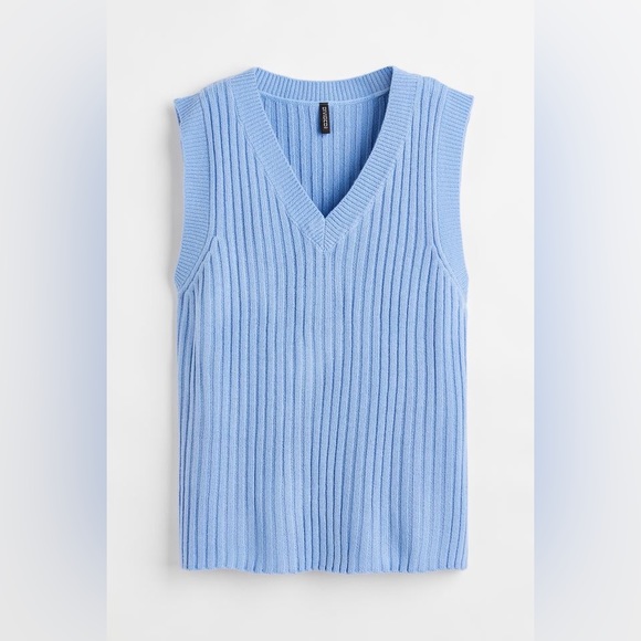 Oversized Vest - Picture 2 of 5